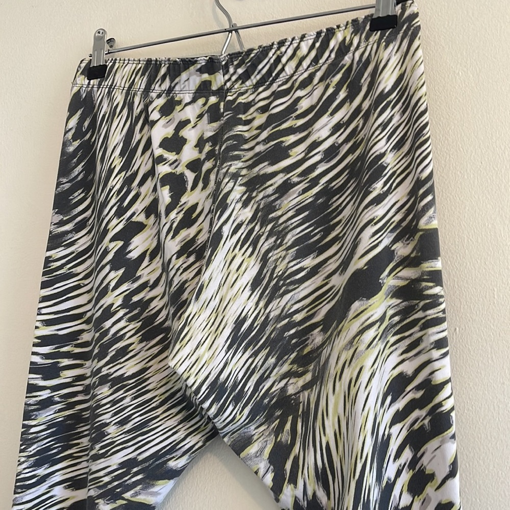 Nike Athletic Gray Leggings // Large - Picture 7 of 8